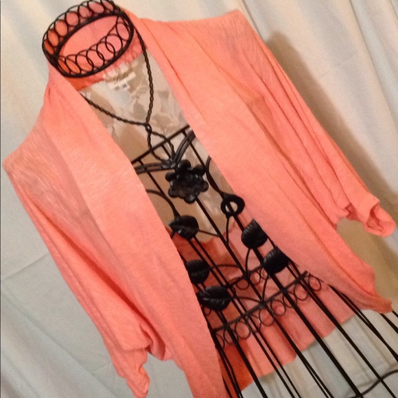 LASHES Tops - NWOT LASHES®️BOHO GYPSY COVER UP 3/4 LACE KOMONO S